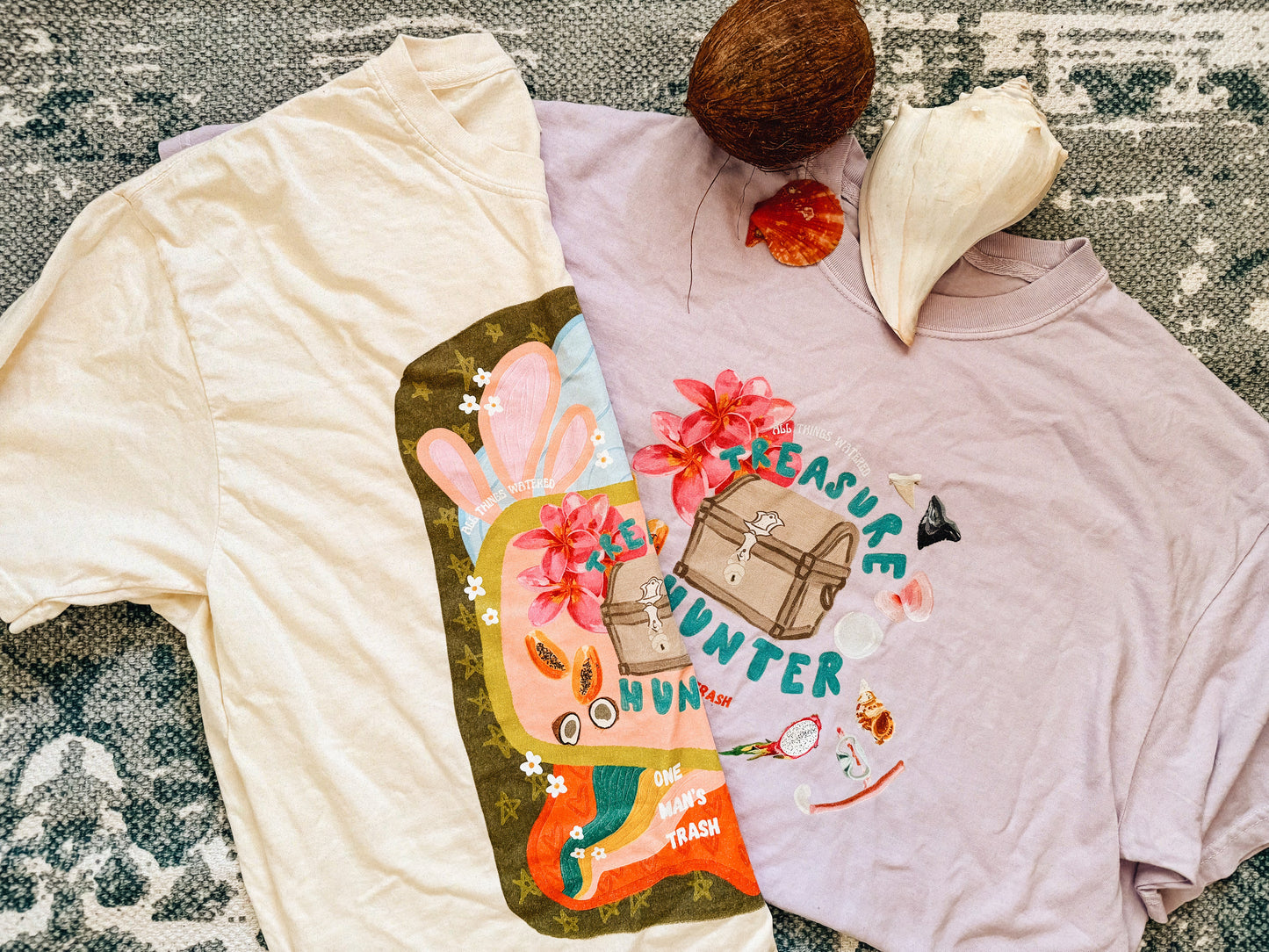 treasure hunter unisex tee