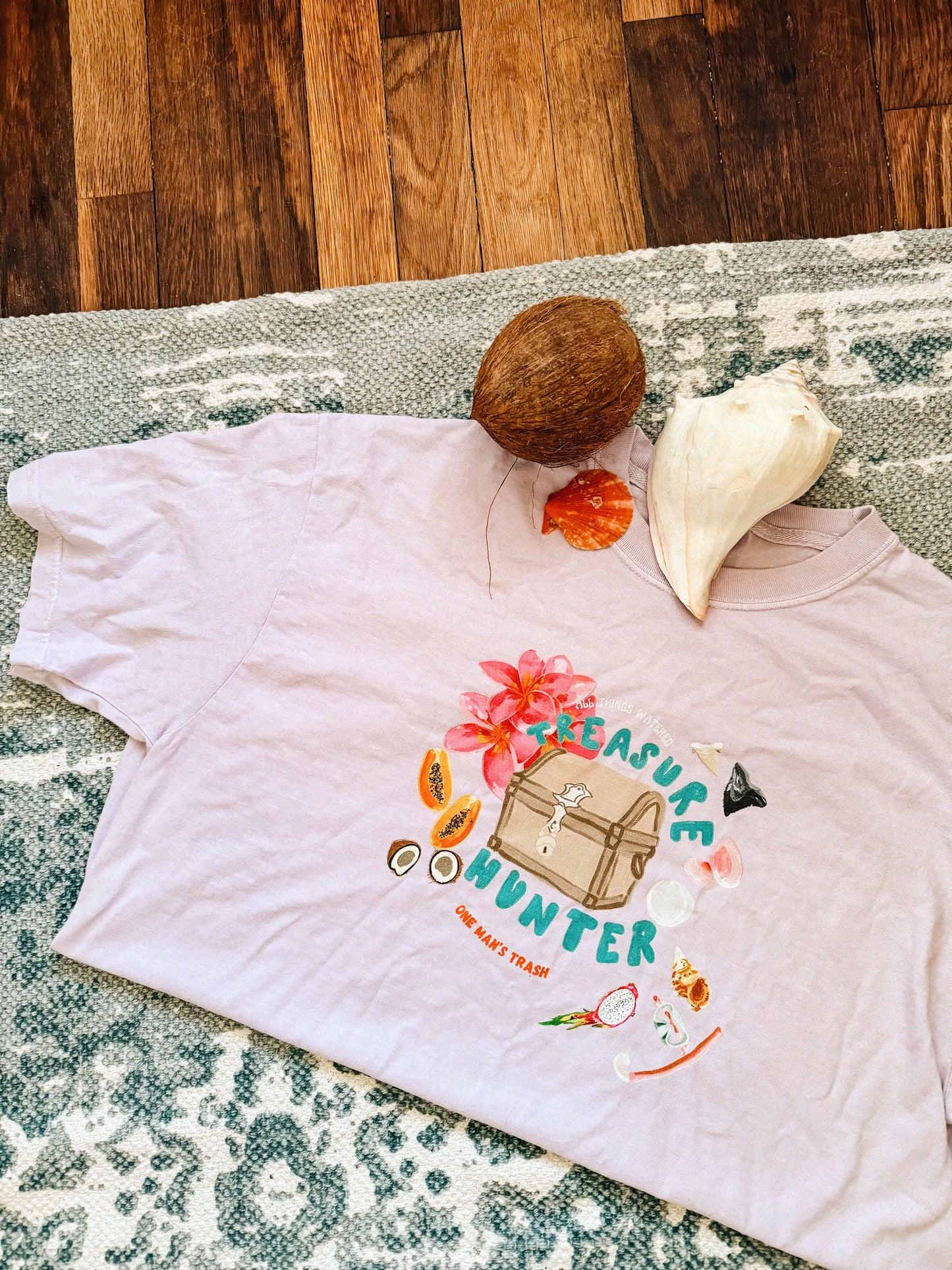 treasure hunter unisex tee